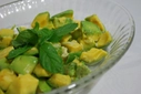 Avokado Salatası Tarifi ve Malzemeleri